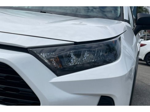 Used 2022 Toyota RAV4 LE image 43