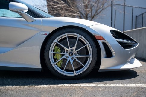 New 2025 McLaren 750S Spider image 43