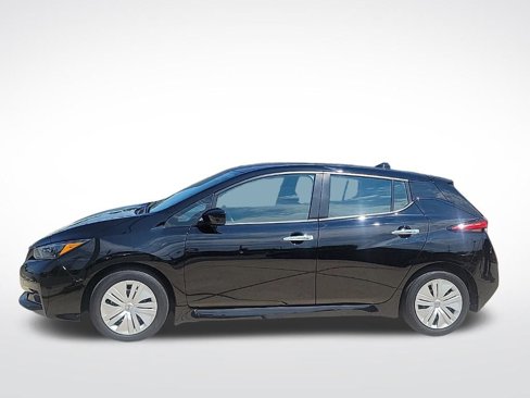 Certified 2023 Nissan Leaf S image 2