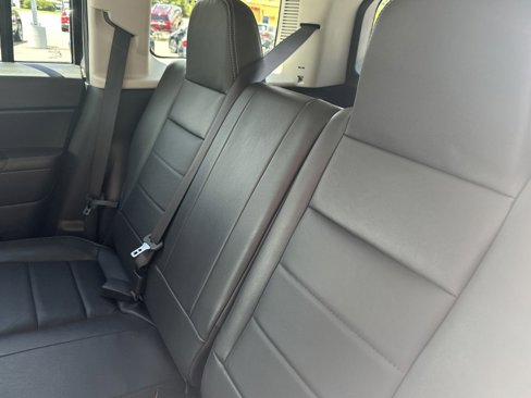 Used 2014 Jeep Patriot Limited image 20