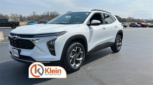 New 2025 Chevrolet Trax LT w/ LT Convenience Package image 3