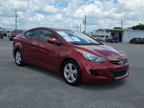 Used 2013 Hyundai Elantra GLS w/ Preferred Pkg image 3