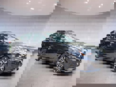 Used 2024 Nissan Altima 2.5 SV w/ SV Premium Package image 1