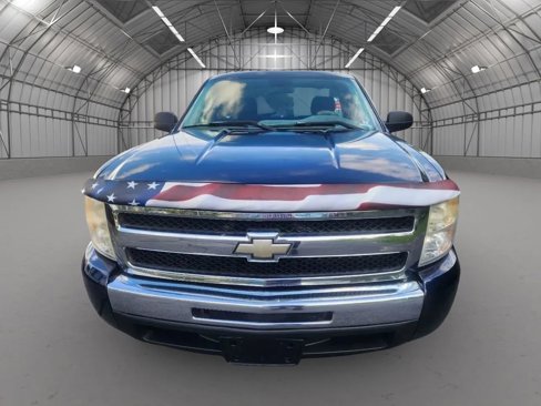 Used 2010 Chevrolet Silverado 1500 W/T w/ LS Package image 7