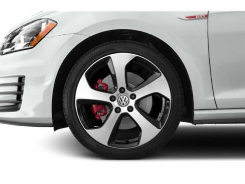 Used 2015 Volkswagen GTI S image 12