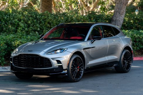 Used 2023 Aston Martin DBX 707 image 2