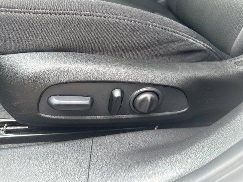 Used 2023 Chevrolet Malibu LT image 17