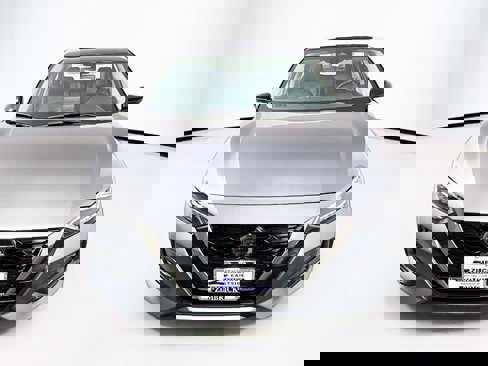 Certified 2023 Nissan Sentra SR image 2