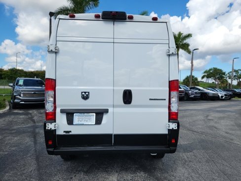 Used 2023 RAM ProMaster 2500 image 8
