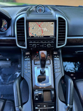 Used 2016 Porsche Cayenne image 23