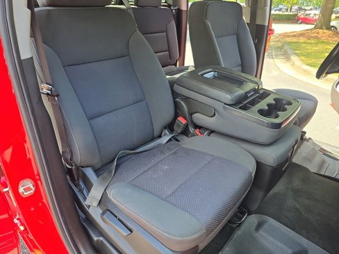 Used 2018 Chevrolet Silverado 1500 LT w/ All Star Edition image 10