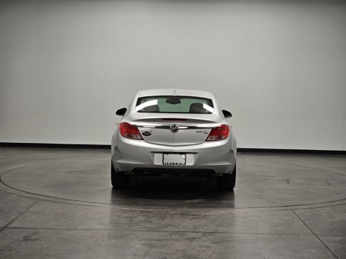 Used 2011 Buick Regal CXL image 7