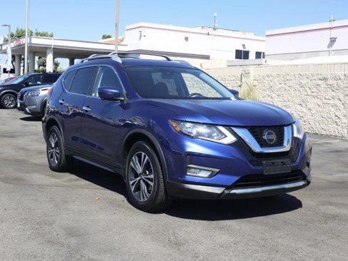Used 2020 Nissan Rogue SV w/ Sun & Sound Touring Package image 1