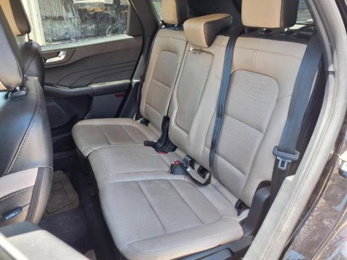 Used 2022 Ford Escape SEL image 16