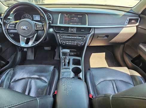 Used 2020 Kia Optima SE image 12