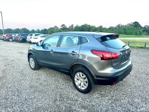 Used 2019 Nissan Rogue Sport S image 12