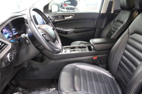 Used 2022 Ford Edge SEL image 11