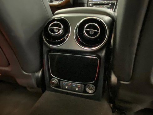 Used 2017 Jaguar XJ R-Sport image 39