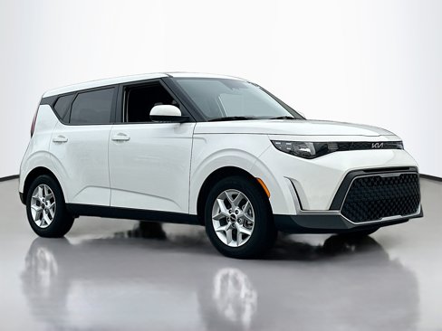 Used 2024 Kia Soul LX w/ Option Group 015 image 1
