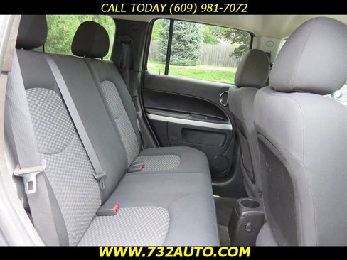 Used 2008 Chevrolet HHR LS image 29