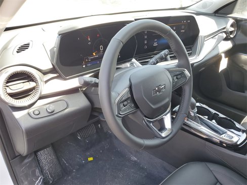 New 2025 Chevrolet Trax ACTIV w/ Driver Confidence Package image 8