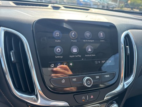 Used 2023 Chevrolet Equinox Premier image 20