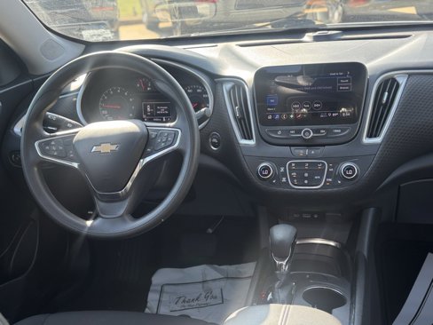 Used 2023 Chevrolet Malibu LT image 15