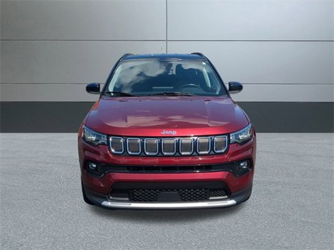 Used 2022 Jeep Compass Limited image 9