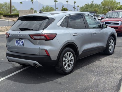 Used 2023 Ford Escape Active image 2