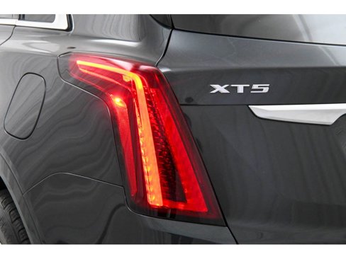 Used 2022 Cadillac XT5 Premium Luxury w/ Technology Package image 24