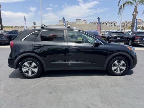 Used 2019 Kia Niro EX Premium w/ Sunroof Package image 11