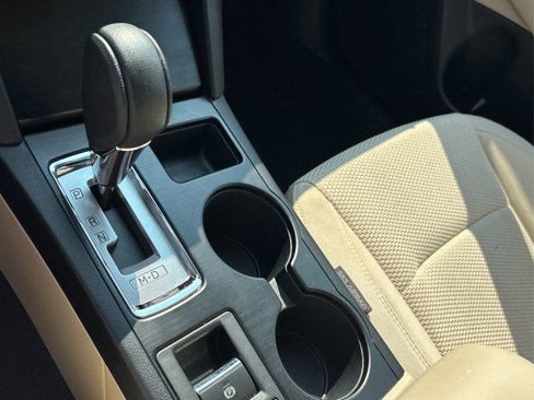 Used 2019 Subaru Outback 2.5i Premium image 38
