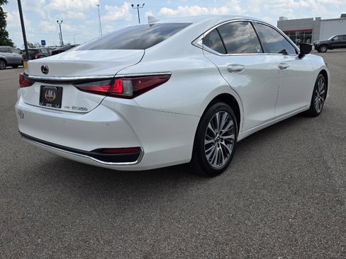 Used 2021 Lexus ES 250 w/ Premium Package image 5