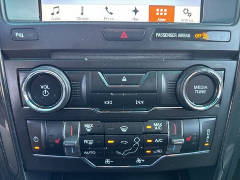 Used 2017 Ford Explorer XLT w/ Equipment Group 202A image 45