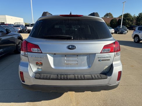 Used 2013 Subaru Outback 2.5i Limited image 4