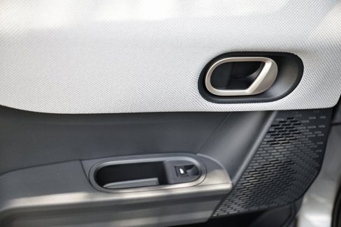 New 2025 MINI Cooper 4-Door Hardtop image 24
