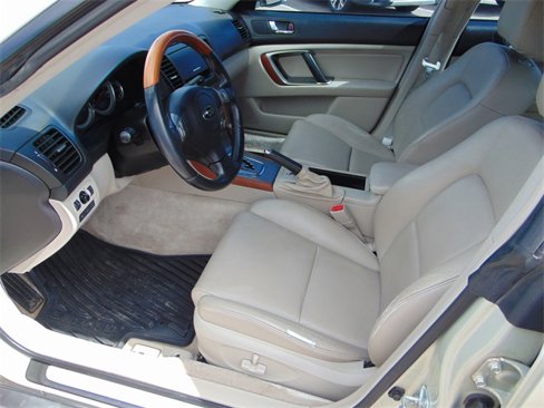 Used 2005 Subaru Outback 3.0R image 10