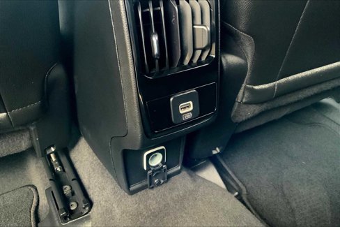 Certified 2024 Jeep Compass Limited image 33