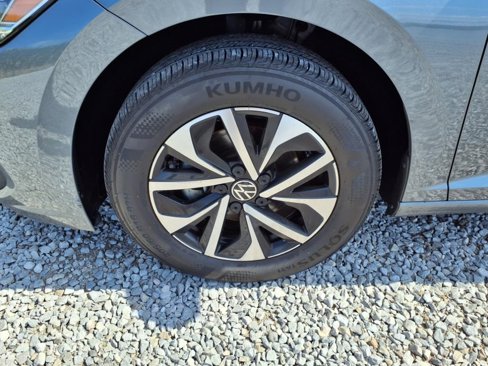 Used 2024 Volkswagen Jetta S image 35