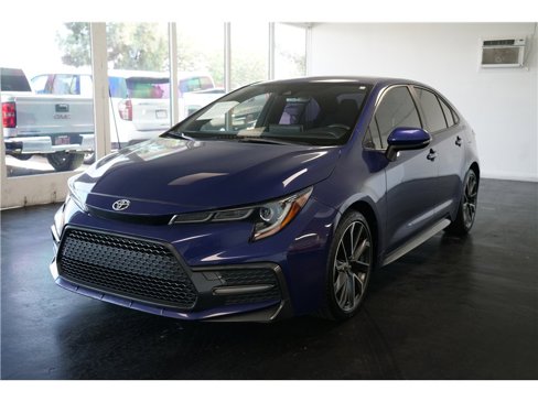 Used 2020 Toyota Corolla SE image 3