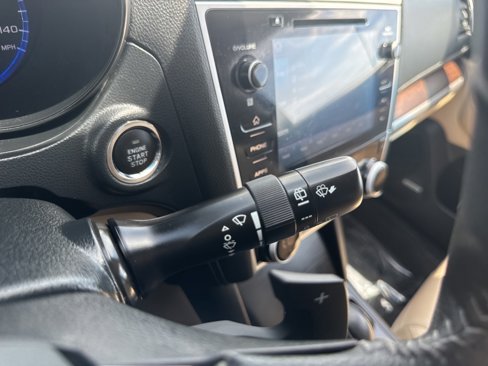 Used 2019 Subaru Outback 2.5i Limited image 29