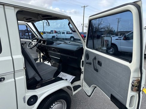 Used 1990 Volkswagen Vanagon image 18