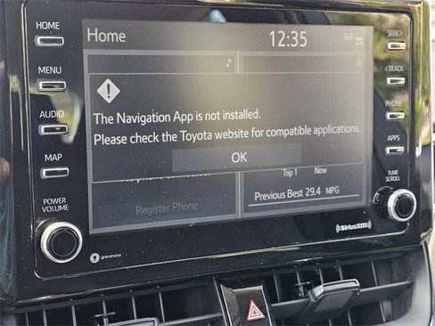 Used 2021 Toyota Corolla LE image 25