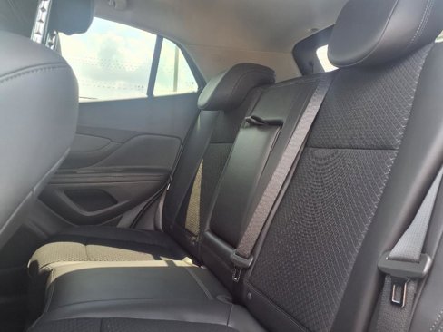 Used 2022 Buick Encore Preferred w/ Safety Package image 10