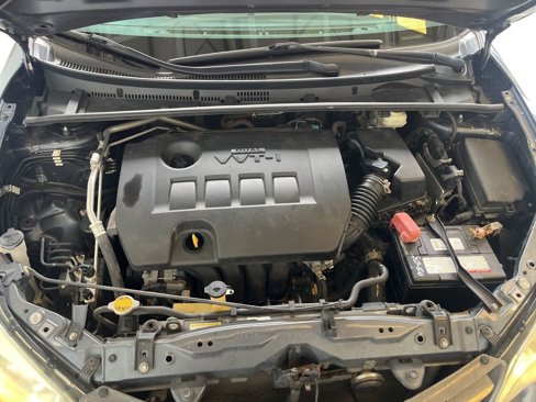 Used 2015 Toyota Corolla LE image 28