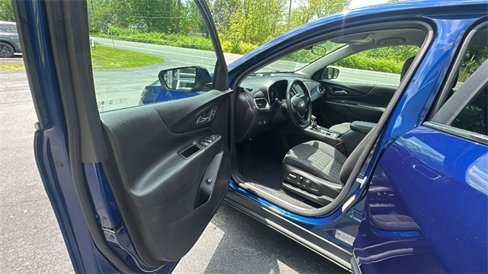 Used 2023 Chevrolet Equinox LT image 18