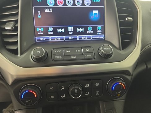 Used 2017 GMC Acadia SLT image 21