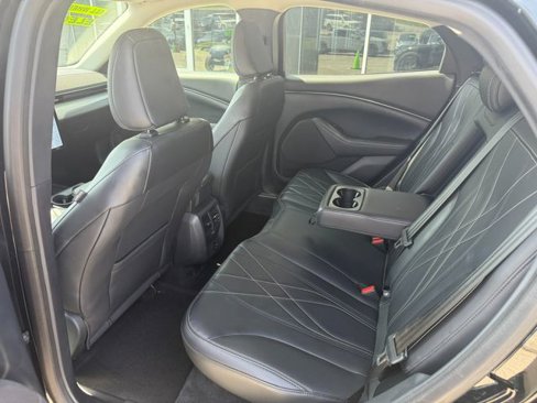 Used 2021 Ford Mustang Mach-E Select image 19