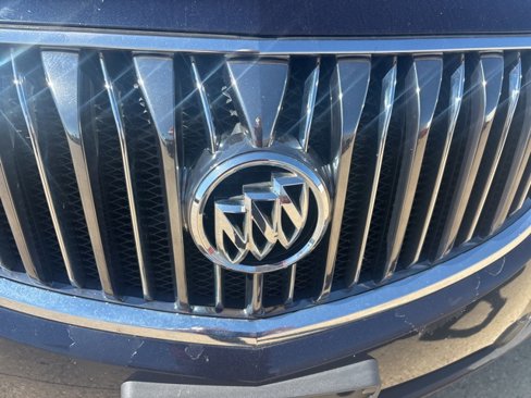Used 2017 Buick Enclave Leather w/ Trailering Package image 10