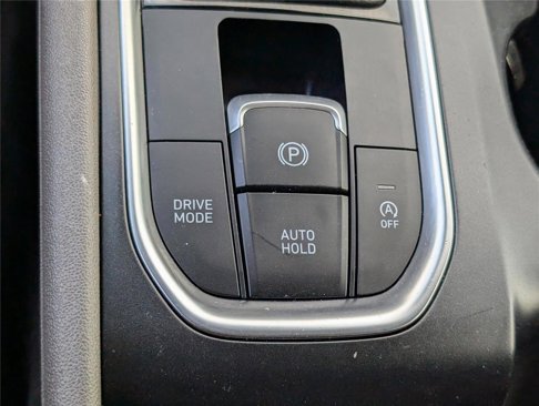Used 2019 Hyundai Santa Fe SEL image 24